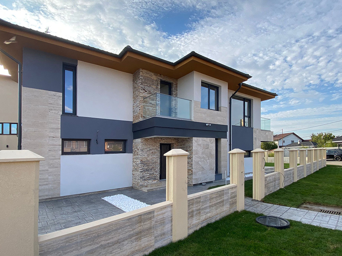 DMR Houses